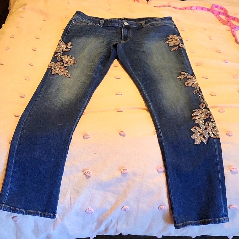 White house black market denim jeans sparkles ✨️